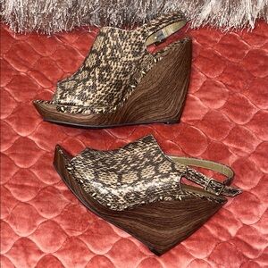 Jessica Simpson Brown Snakeskin Peep-Toe Slingback Mules